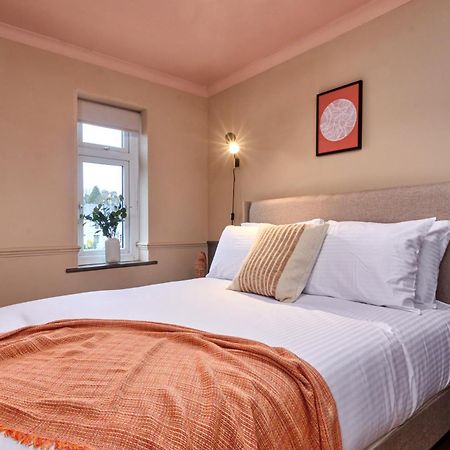 Settle In Winchester - Stylish Self Check-In Rooms Exteriör bild