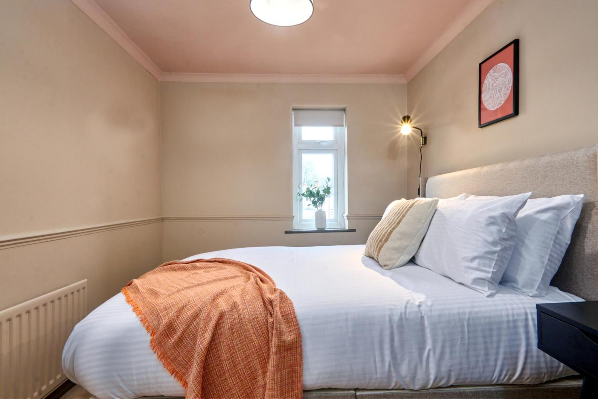 Settle In Winchester - Stylish Self Check-In Rooms Exteriör bild