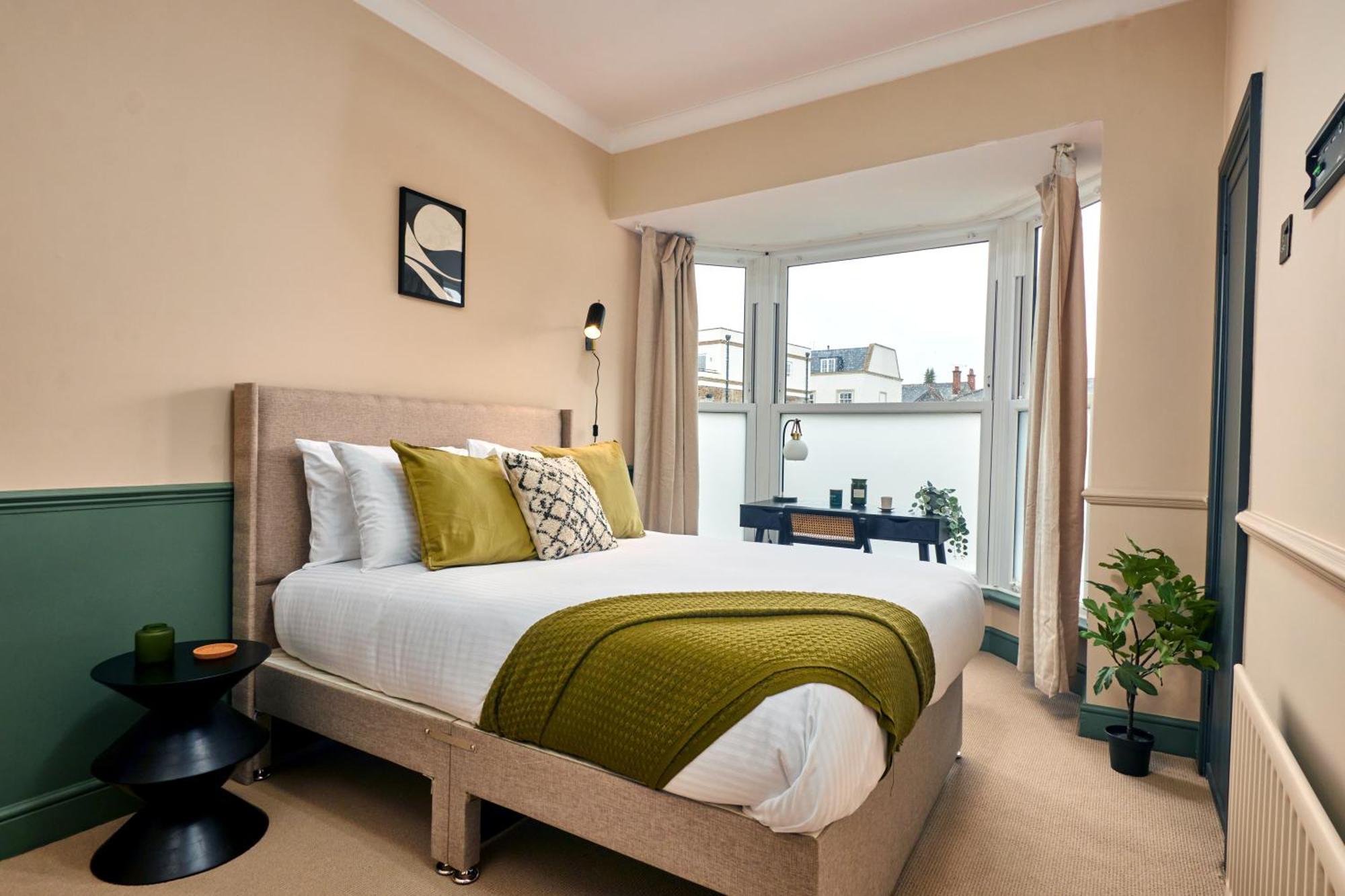Settle In Winchester - Stylish Self Check-In Rooms Exteriör bild