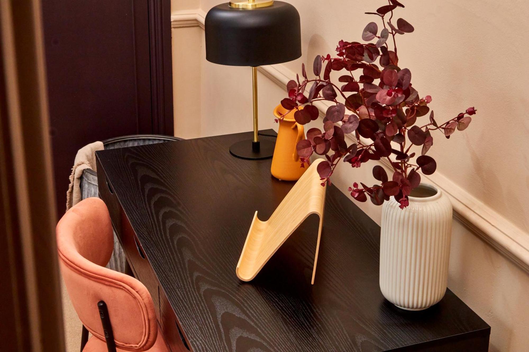 Settle In Winchester - Stylish Self Check-In Rooms Exteriör bild
